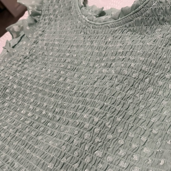 Laundry Mint Smocked Top NWT - Picture 5 of 5